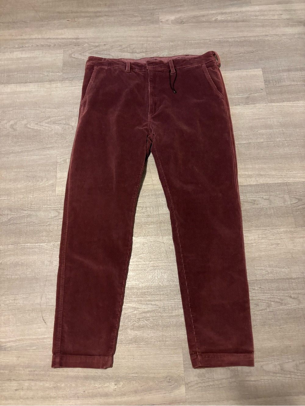 Levi's XX Chino Mens 38x22 Burgundy Corduroy Tapered Pants fall thanksgiving